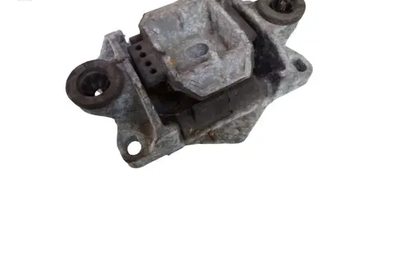 Jaguar X-Type Engine mount bracket