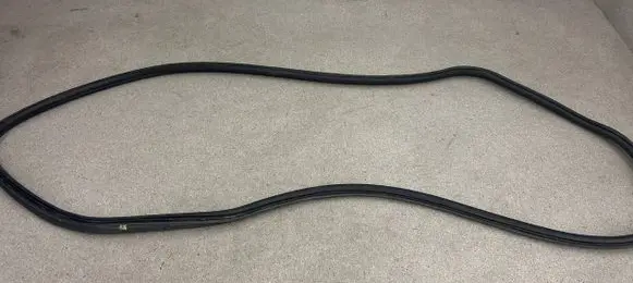 BMW M6 Front door rubber seal 7288203 51767288203