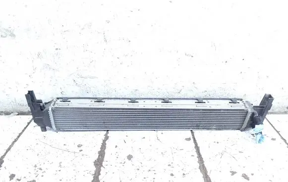 Audi A1 Coolant radiator 6R0145805H