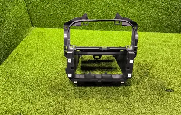 Renault Trafic III (X82) Radio/GPS head unit trim 678704840R 93865844