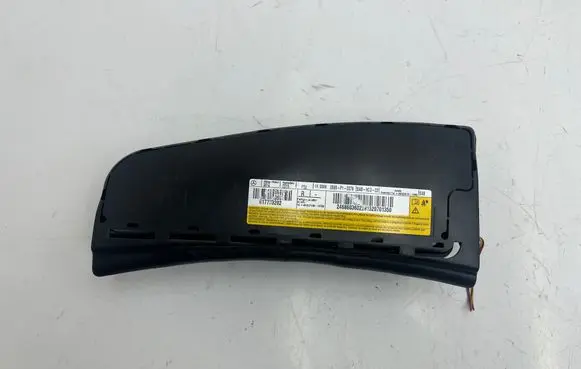 Mercedes-Benz GLA H247 Seat airbag 617773202 2468603602