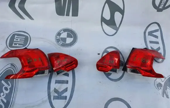 Peugeot 2008 I Rear/tail lights set 