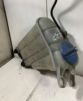 Audi A4 S4 B8 8K Coolant expansion tank/reservoir cap 8K0121403D