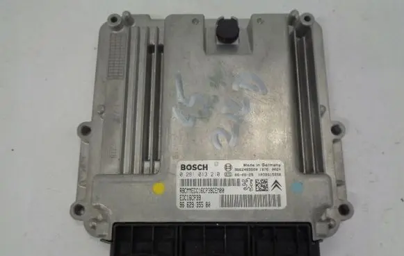 Peugeot 407 Engine control unit/module 9654596080 0281013210