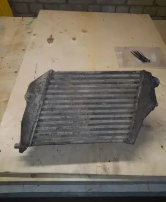 Audi A8 S8 D3 4E Intercooler radiator 4E0145806A