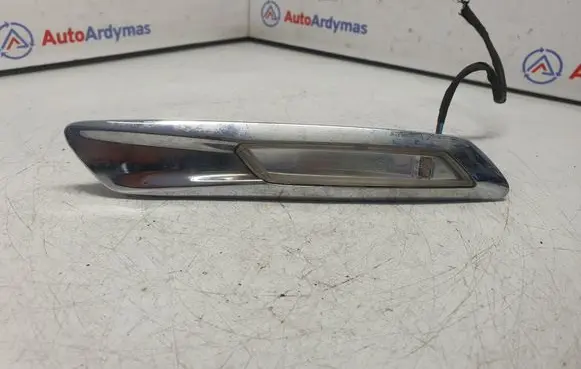 BMW 5 F10 F11 Front fender indicator light 7154167 63137154167