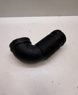 Audi Q7 4M Air intake duct part 057129616B 16597A