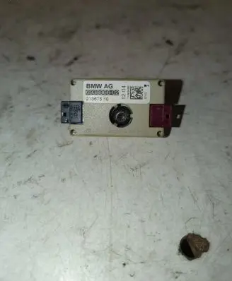 BMW 5 E60 E61 Antenna control unit 6938966