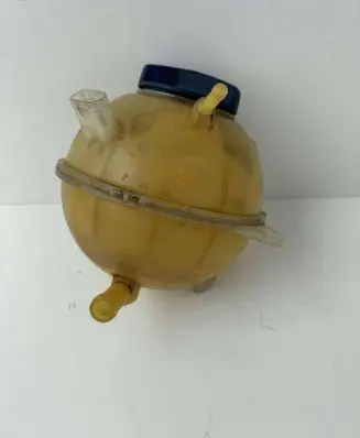 Volkswagen Touran I Coolant expansion tank/reservoir 1J0121403