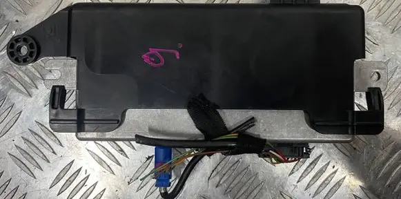 BMW 3 F30 F35 F31 Camera control unit module 04930225602 90847905