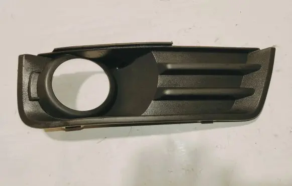 Ford Focus C-MAX Front bumper lower grill 3M51R19952AD