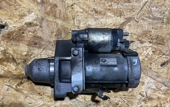 BMW 5 F10 F11 Starter motor 7556131 4280005480