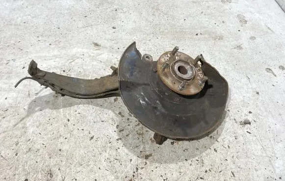 Honda Accord Front wheel hub spindle knuckle