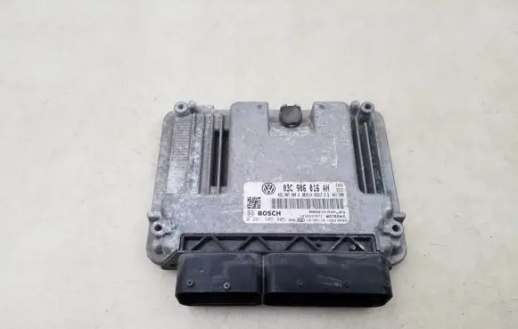 Volkswagen Golf VI Engine control unit/module 03C906016AH