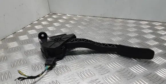 Jaguar F-Pace Accelerator throttle pedal HK839F836CB