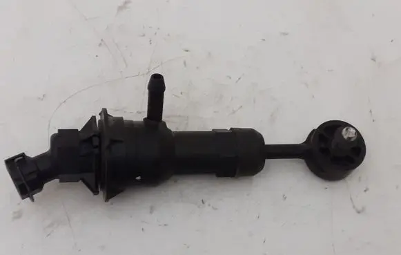 Clutch slave cylinder