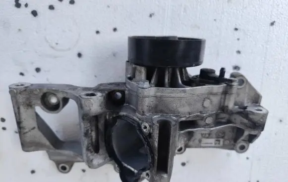 BMW X1 F48 F49 Engine mounting bracket 8576281
