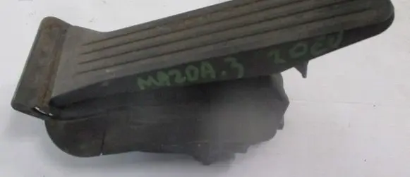 Mazda 3 III Accelerator throttle pedal