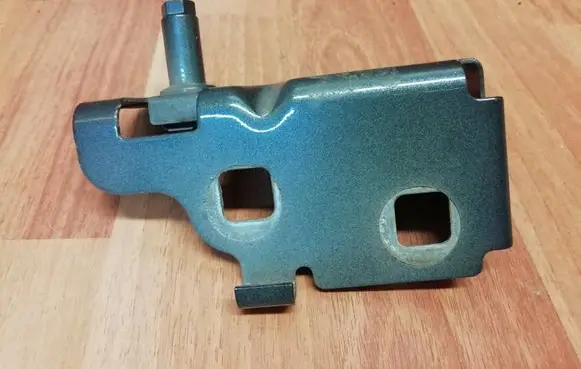 Renault Zoe Radiator mount bracket 622350952R
