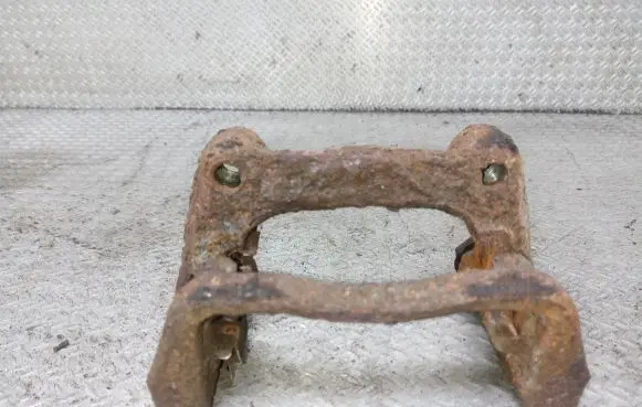 Opel Meriva A Brake caliper pad carrier rear 