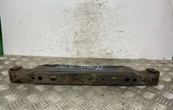 Other rear suspension part