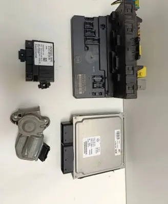 Mercedes-Benz Vito Viano W639 Engine ECU kit and lock set 28254848 6511501879 0054469640