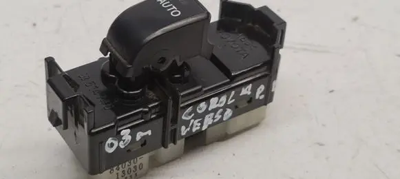 Toyota Corolla Verso E121 Electric window control switch 8403013030 514746