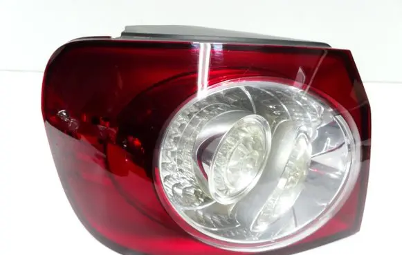 Volkswagen Golf Plus Rear/tail lights 5M0945095L 89035267