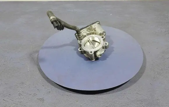 Volvo XC60 Throttle body valve 31459143