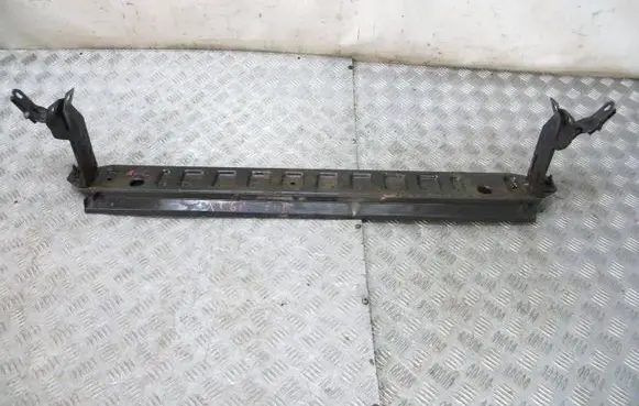 Volvo XC60 Front bumper support beam 