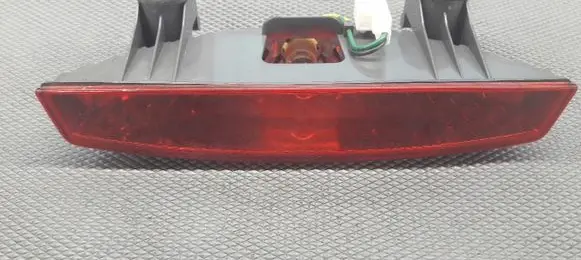 KIA Rio Third/center stoplight 92759-1g2