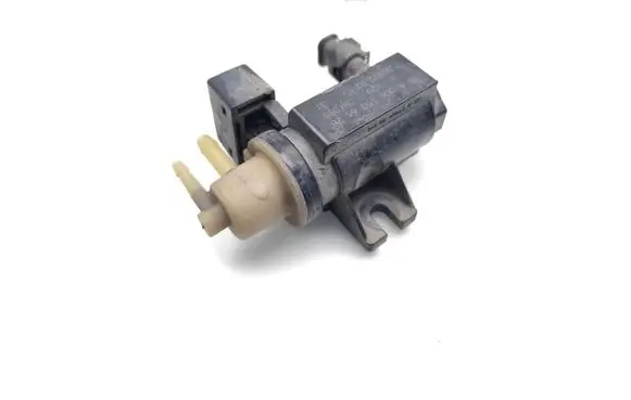 Mercedes-Benz Sprinter W906 Vacuum valve A0061536628 70078202