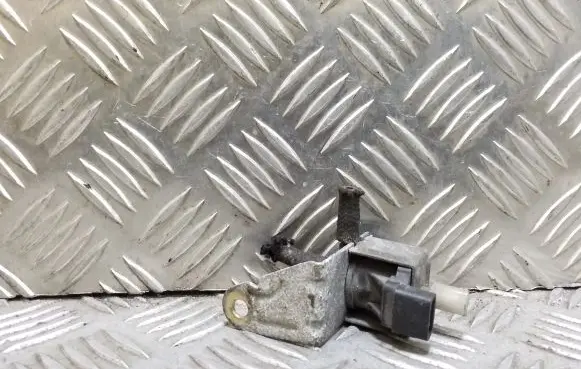 Valve vacuum