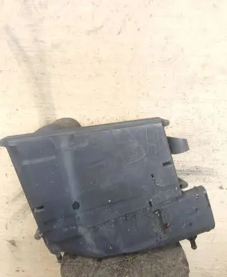 Mercedes-Benz ML W164 Air filter box A6420940204