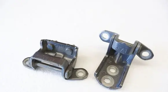 Nissan Qashqai Rear door hinge set 