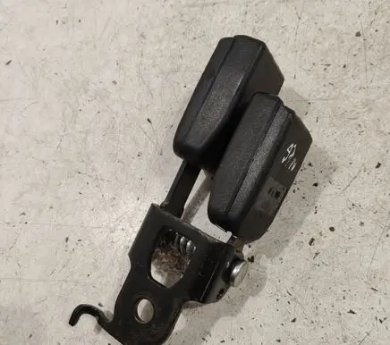 Renault Megane II Middle seatbelt buckle (rear) B60216666 D8001728