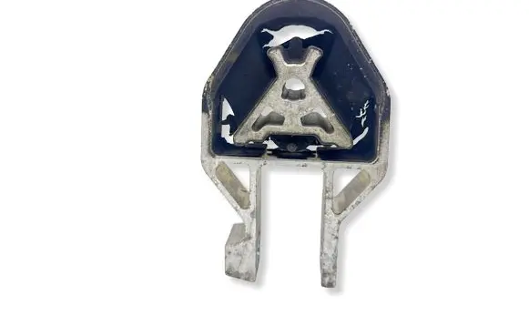 Volvo XC40 Engine mount bracket 32222105