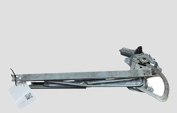 Toyota Yaris Front door window regulator with motor 857100D100