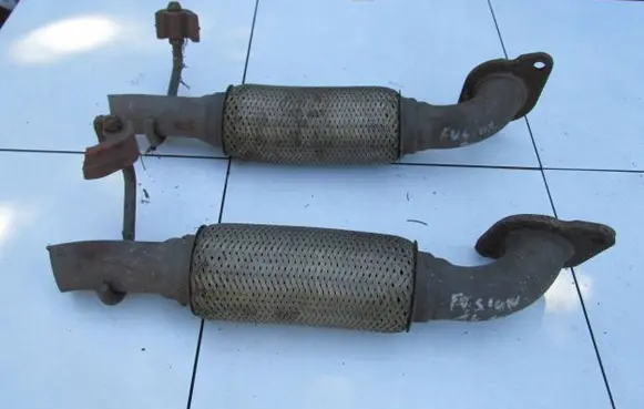Ford Fiesta Exhaust flexible connection 