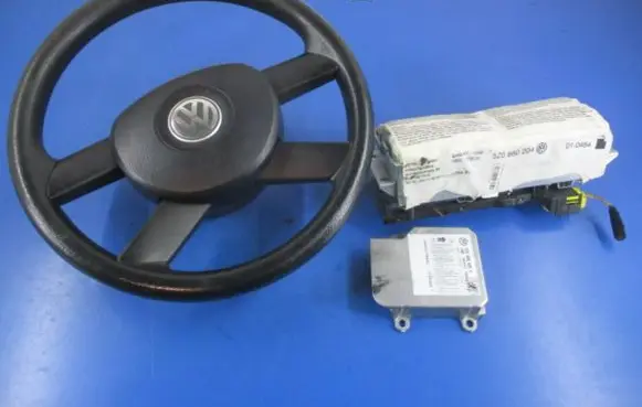 Volkswagen Fox Steering wheel