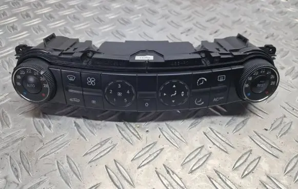 Mercedes-Benz E W211 Climate control unit 2118300385 00074102