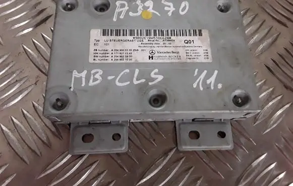 Mercedes-Benz CLS C219 Head unit multimedia control A2049000300 A1718270345 A2049020900