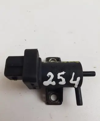Renault Trafic II (X83) Turbo solenoid valve 8200762597