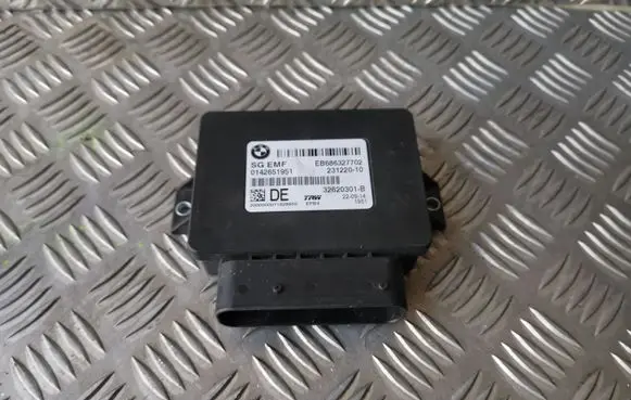 BMW 5 F10 F11 Hand brake control module EB686327702 EB6863277 23122010