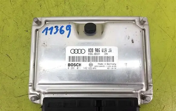 Audi A4 S4 B6 8E 8H Engine control unit/module 038906019JQ