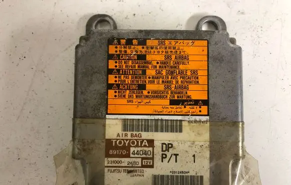 Toyota Avensis Verso Airbag control unit/module 8917044040 2310002450