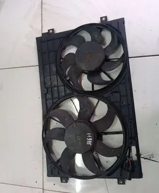 Audi A3 S3 8P Radiator cooling fan shroud