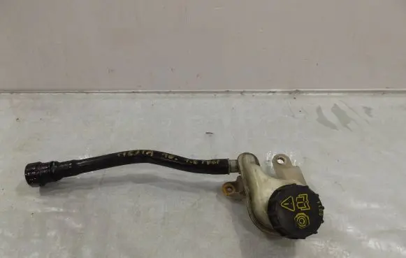 Ford Fiesta Power steering fluid tank/reservoir
