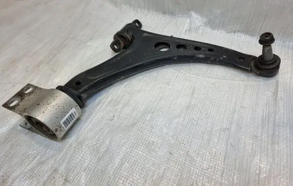 Opel Insignia B Front control arm 84198833