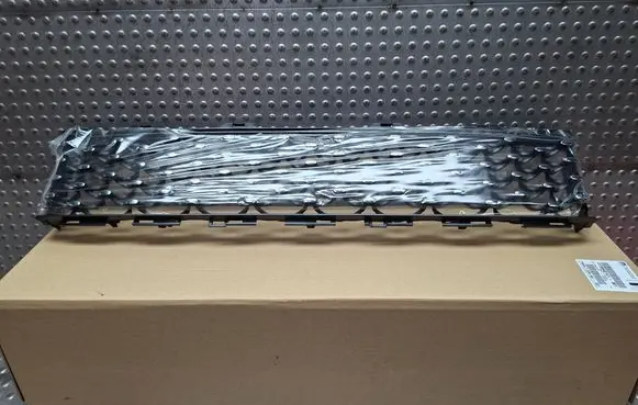Fiat 500 Front bumper lower grill S26336939 735619520